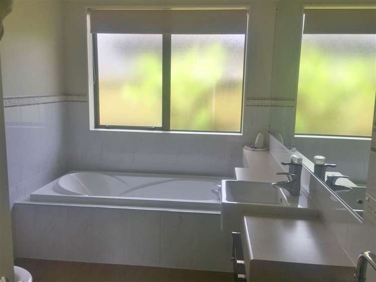 11 Kaitune Drive Flat Bush_12