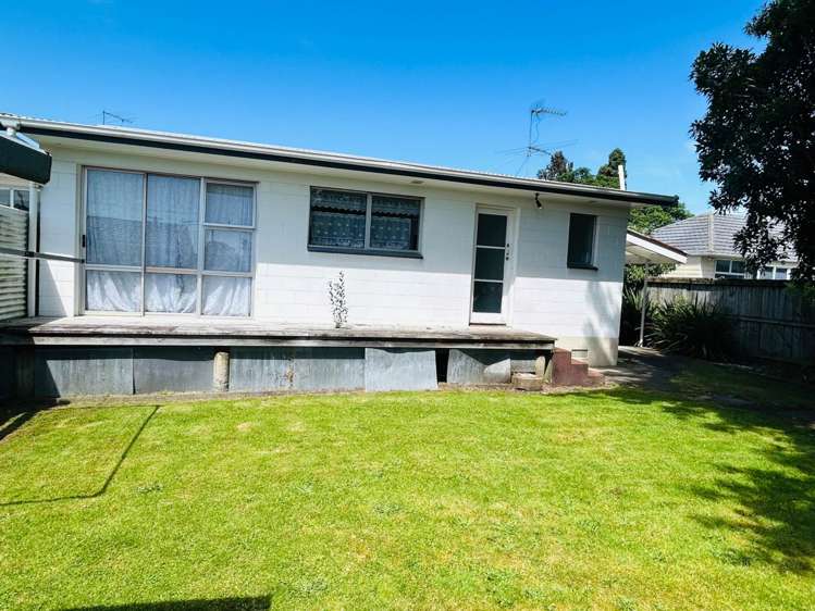 2/18 Liverpool Street Papakura_8