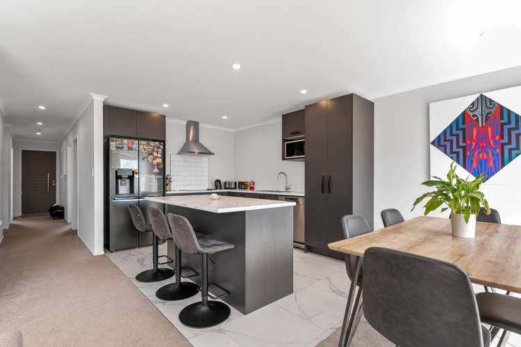 6 Towhai Crescent Owhata_3