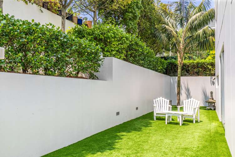 1/6 Alberon Street Parnell_17