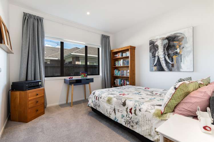 21 Teatree Close Huntington_14