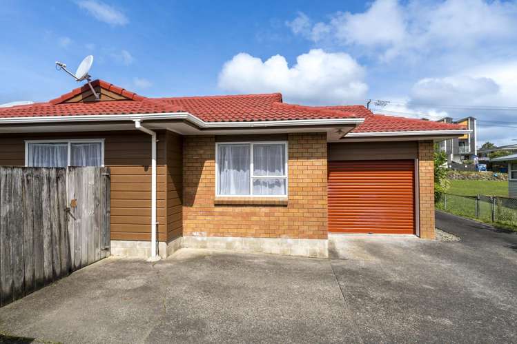2/5 Newington Road Henderson_5