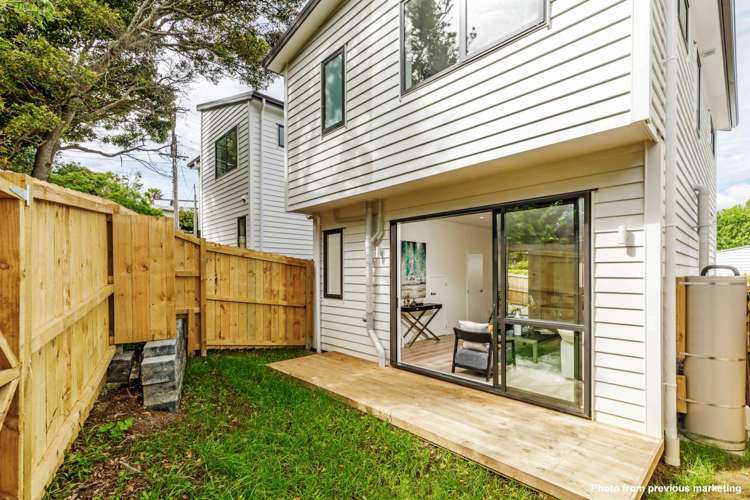 2/58 Sylvan Crescent Te Atatu South_17