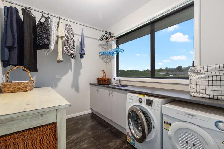 8 Mountain View Road Te Aroha_20