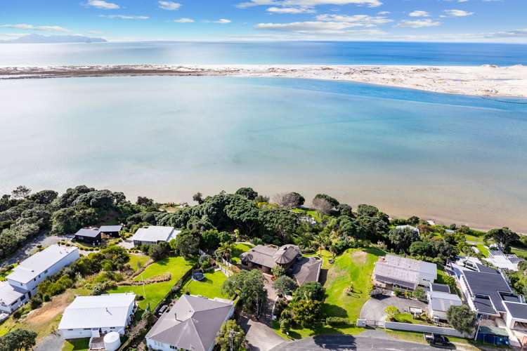 11 Cheviot Street Mangawhai Heads_2