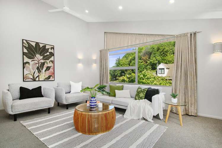 16 Westwood Road Tawa_1