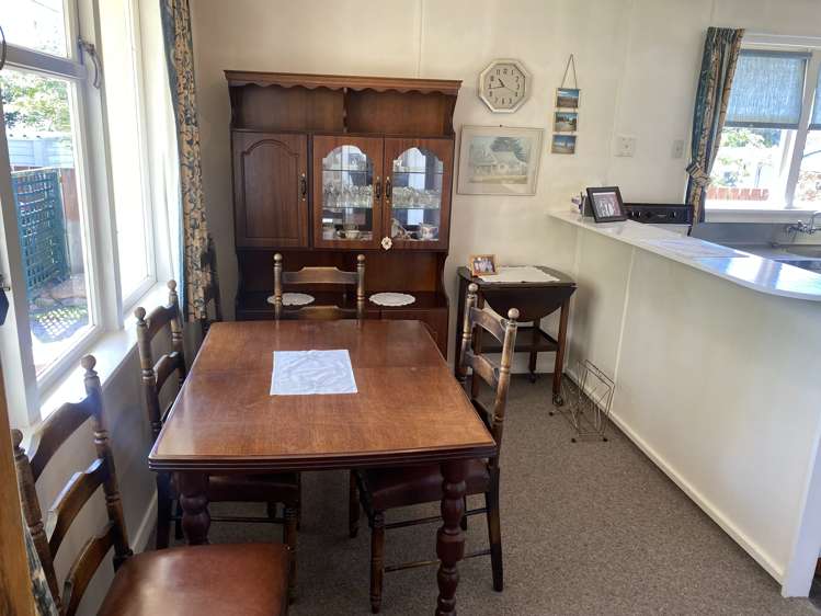 11 Knowles Crescent Ranfurly_6