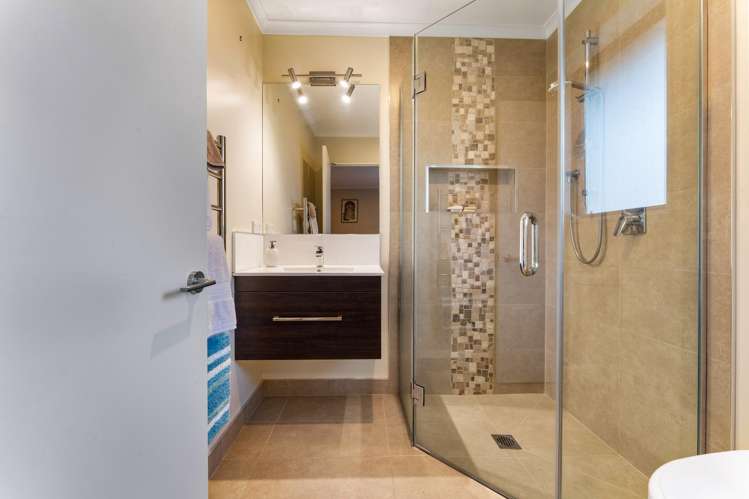 10 Carmello Grove Richmond_8