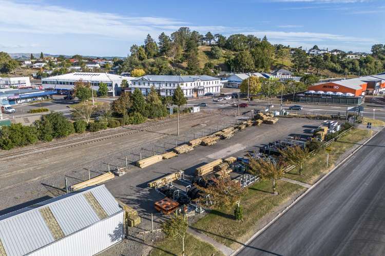 2 Takapau Road Waipukurau_5