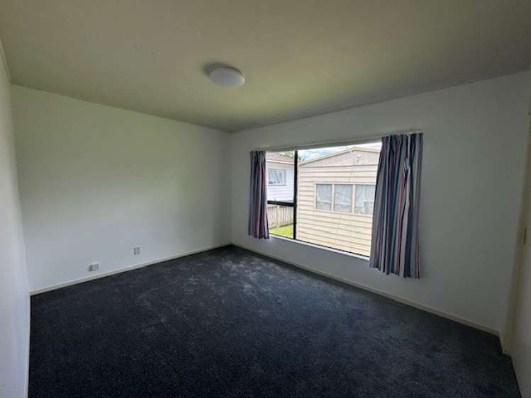 116 Beach Road Te Atatu Peninsula_8