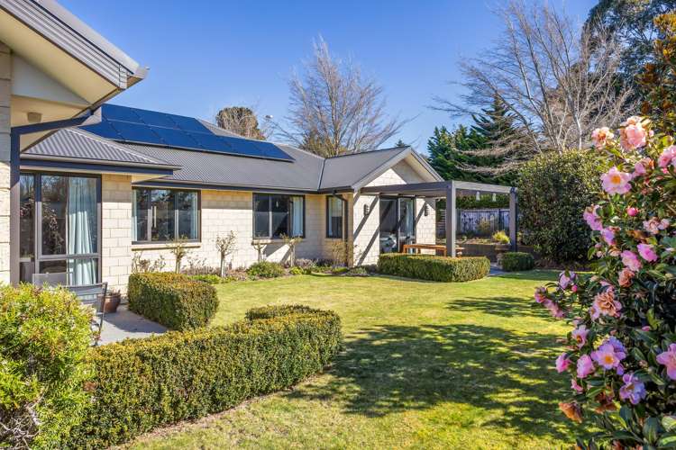 27 Sterling Crescent_0