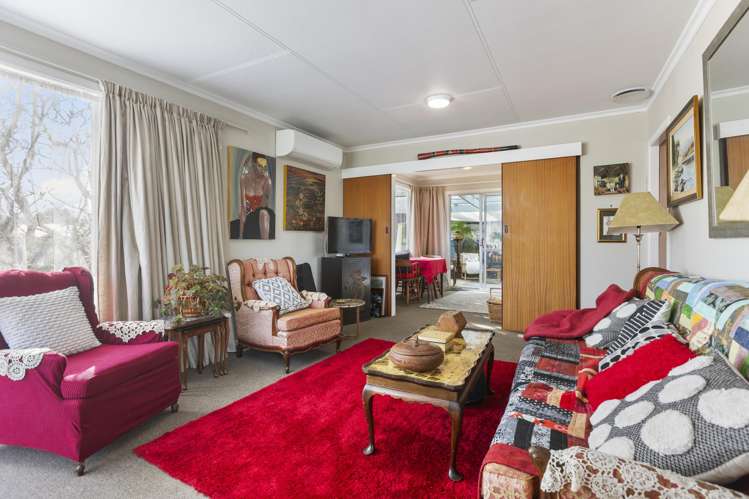8 Omata Road_3