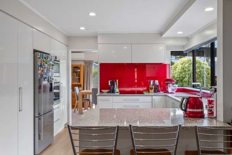 8 Kuripaka Crescent The Gardens_6