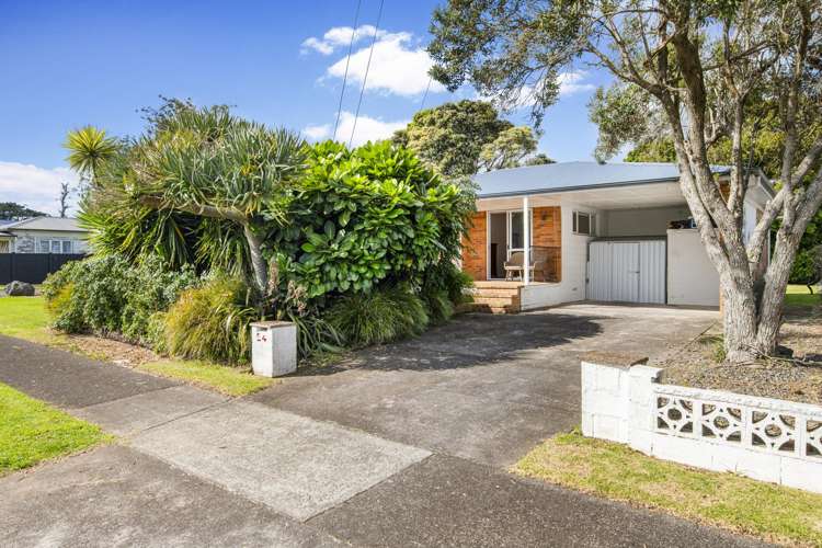 54 Wellesley Road Mangere Bridge_17