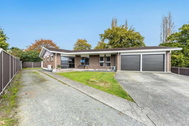 27 Browning Crescent Stoke_1