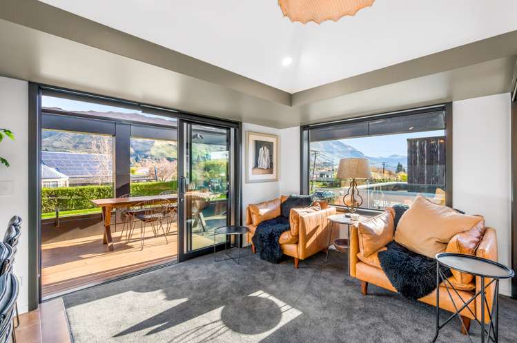 68 Roche Street Wanaka_6