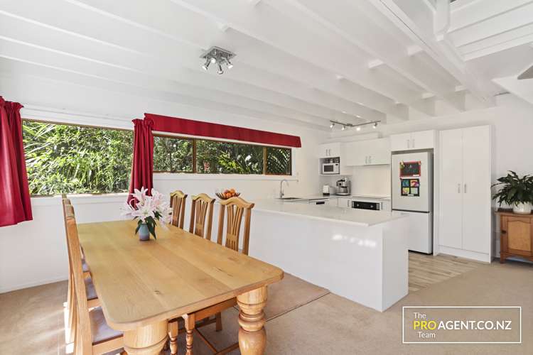 120 Laingholm Drive Laingholm_8