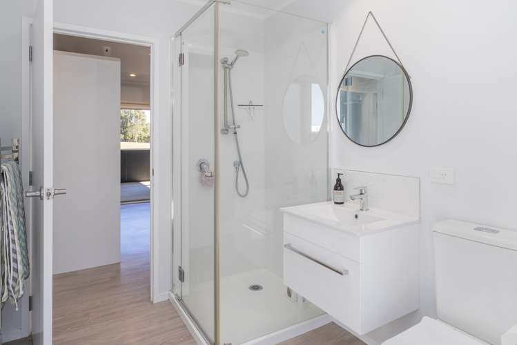 127 The Fairway Matarangi_7