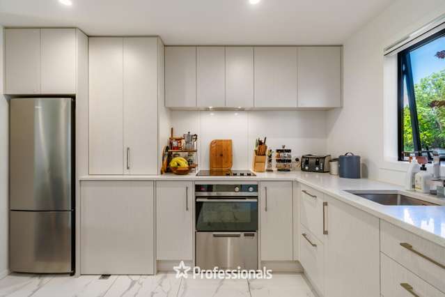 1/99 Waiwhetu Road Waterloo_2