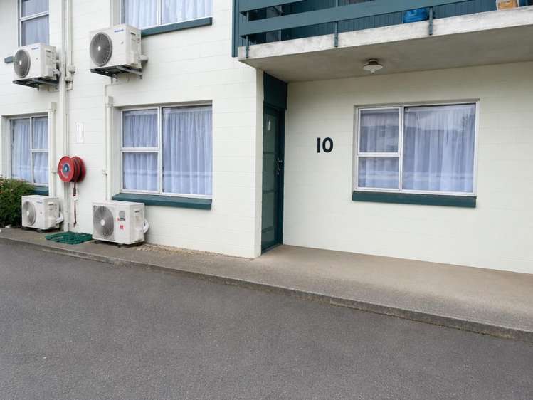 10/29 Cameron Road_0