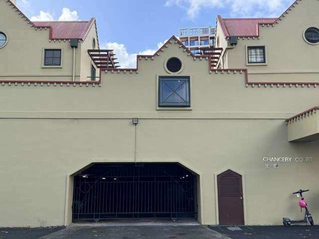 Carpark A/16-18 Eden Crescent City Centre_2