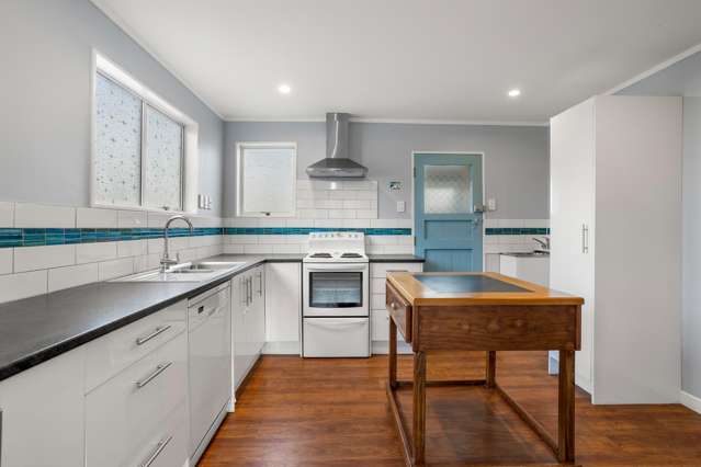 60A South Highway East Whitianga_4