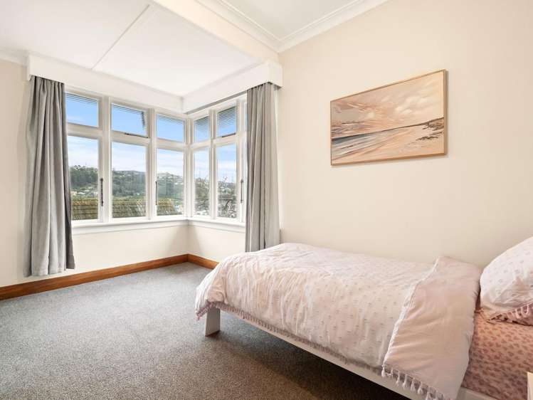 36 Easther Crescent Kew_11