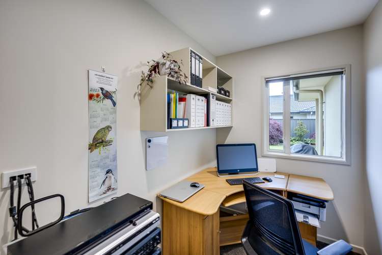 19 Kapiti Drive Poraiti_12