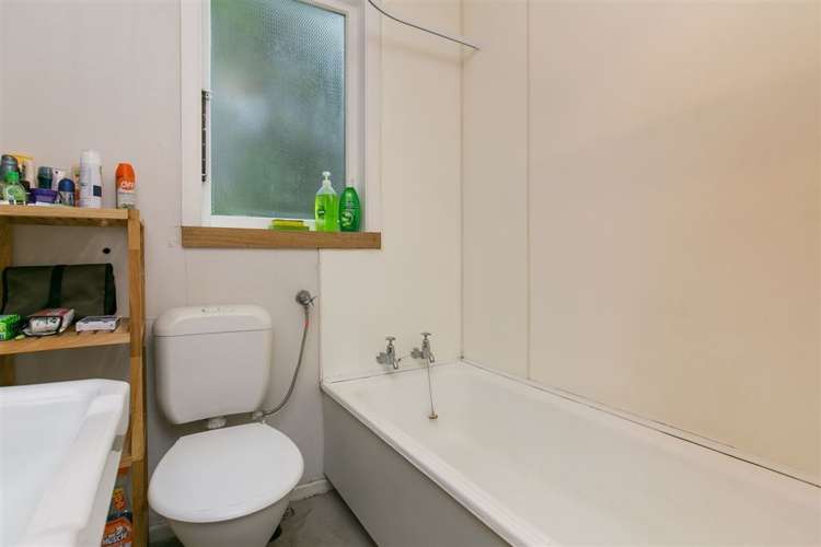 2 Milne Terrace Island Bay_20