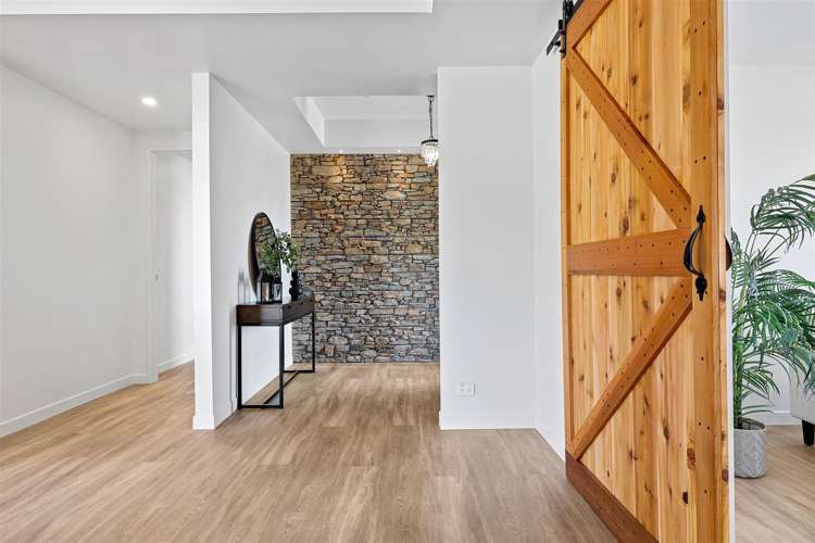 446 Broad Road Sefton_9