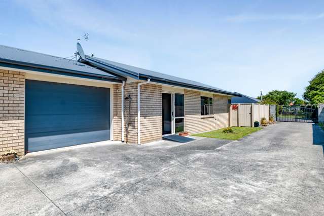 9b Disraeli Street Hawera_1