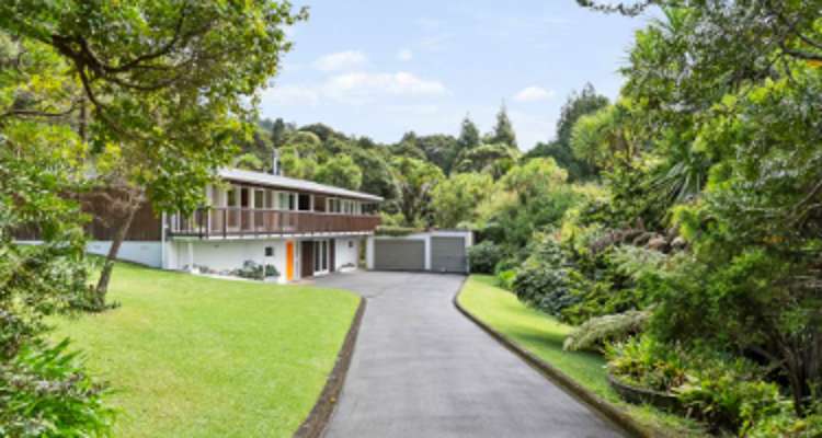 865 West Coast Road_0