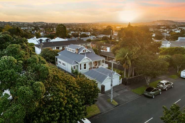 28 Fairview Road Mount Eden_1