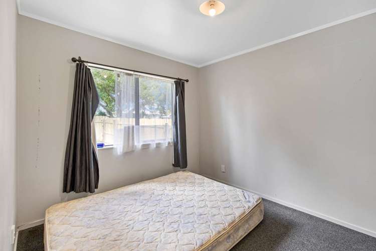 19 Vera Street Marton_17