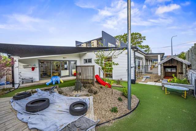 125 & 127  Sturges Road Henderson_3