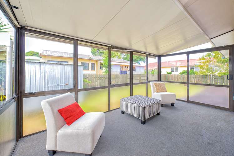1/56b Burundi Avenue Clendon Park_5