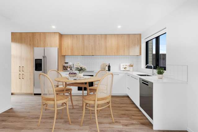 2/30 McLean Street Linwood_1