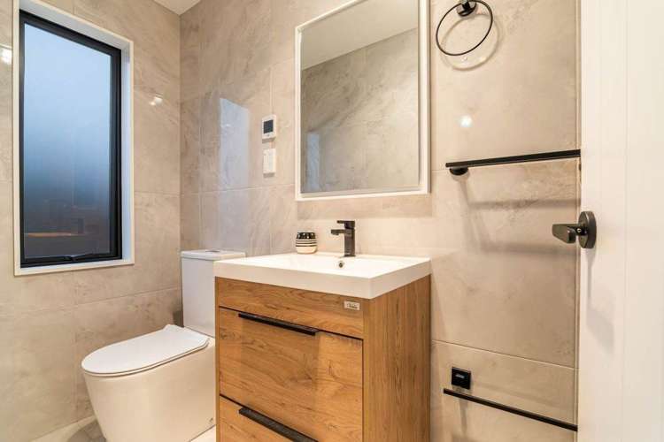 33B Arran Road Browns Bay_7