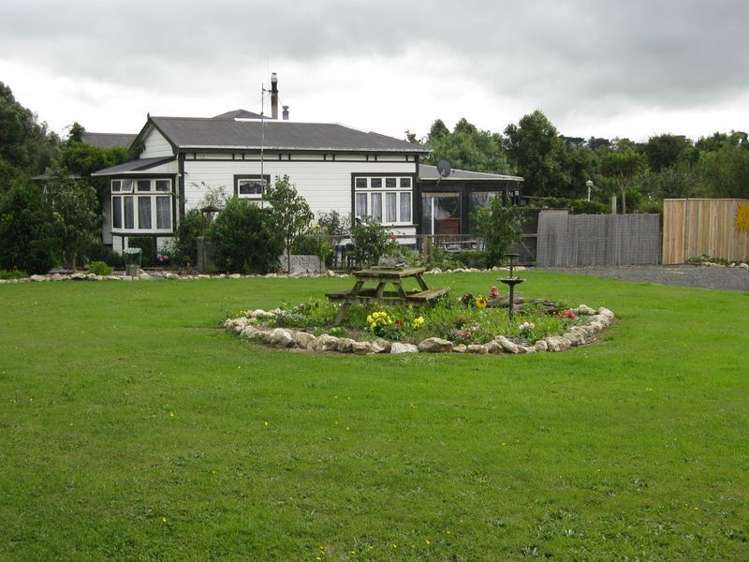 21 Alfredton Road Eketahuna_13