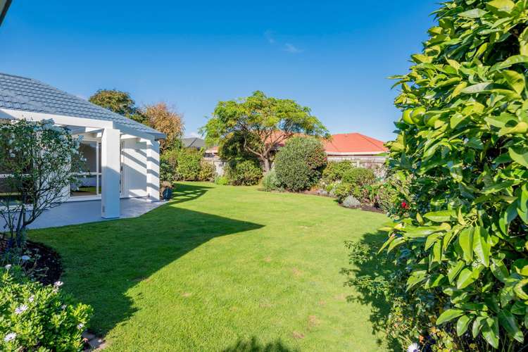 126 Guildford Drive Paraparaumu Beach_2