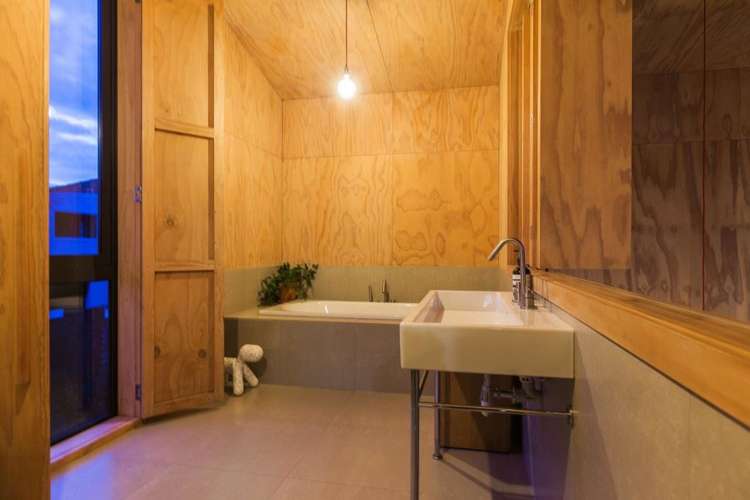 21a Old Lake Road Narrow Neck_13