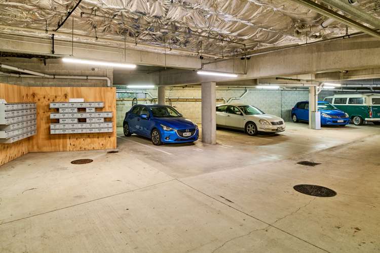 207/80 Riddiford Street Newtown_10