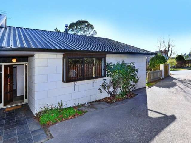 4 Snowdon Place Darfield_2