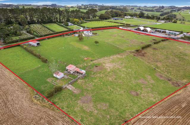 A LIFESTYLE TO LOVE - 3.3HA OF POTENTIAL
