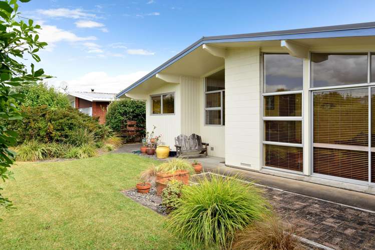 15 Bernard Street Chedworth_17