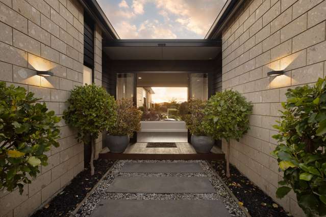 8 Baxter Michael Crescent Cambridge_2