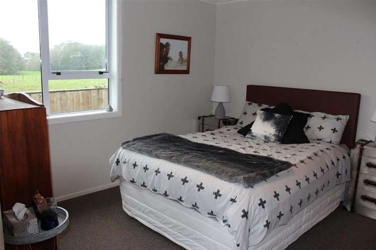 3070 Mountain Road Midhirst_11