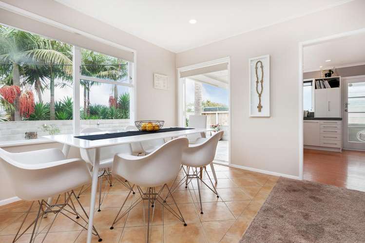 35 Royal View Road Te Atatu South_9