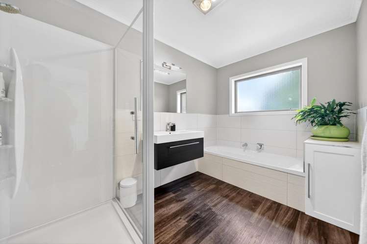 277 South Road Mauriceville_13