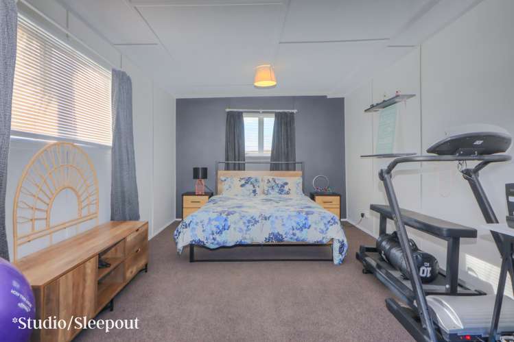 35 Thomas Place Foxton Beach_11